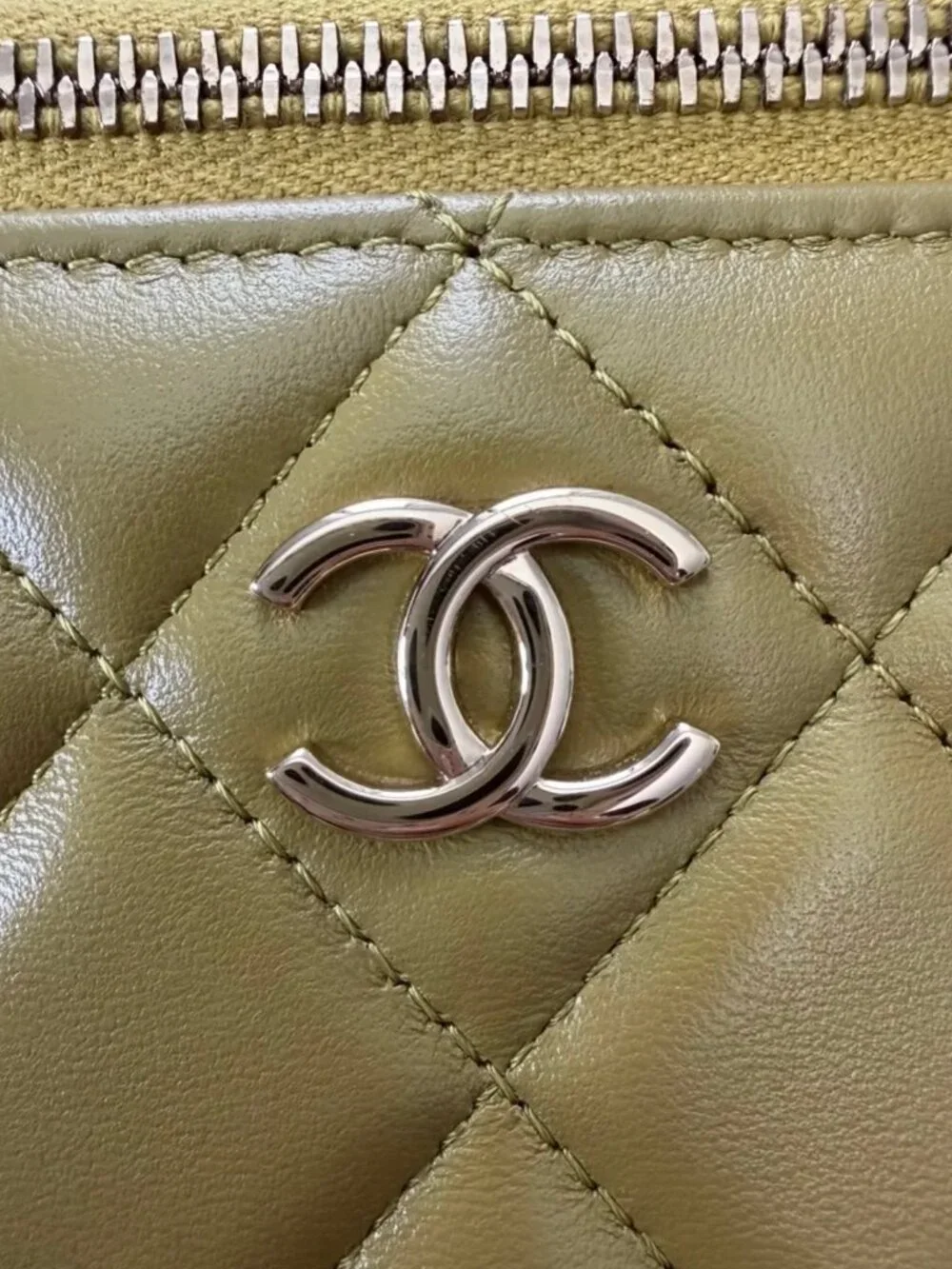 CHANEL Lambskin Quilted Small Top Handle Vanity Case With Chain in Green and Bro